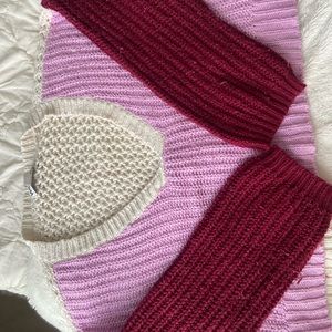 WILDFOX Color-Blocked V-Neck Sweater